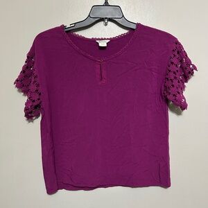 Ariat Blouse M Purple Crochet Short Sleeve Keyhole Casual Boho Cowgirl Crop Top